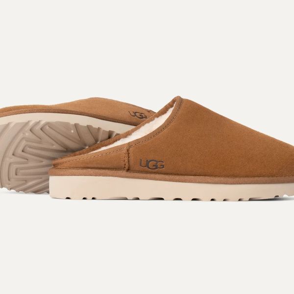 UGG Classic Slip-On Pantoffel Bruin
