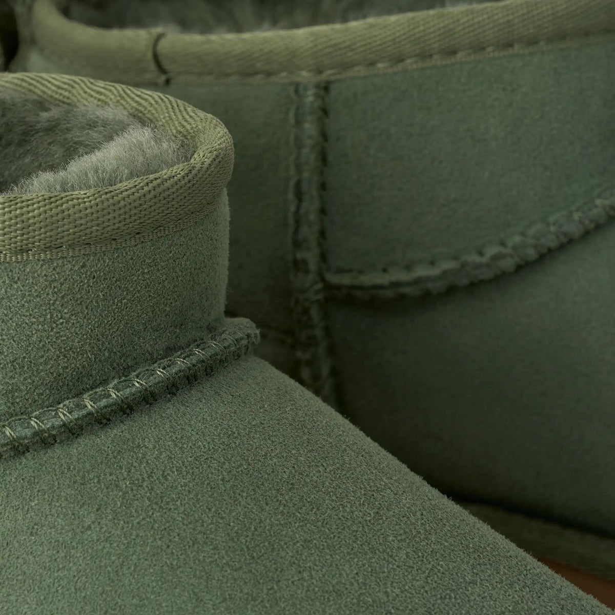 UGG Classic Ultra Mini Laars Groen