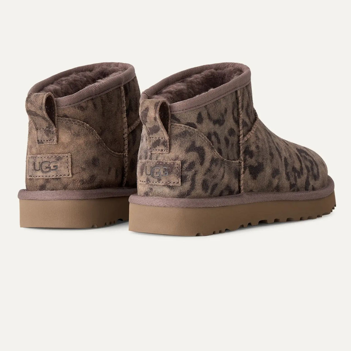 UGG Classic Ultra Mini Spotted Laars Bruin