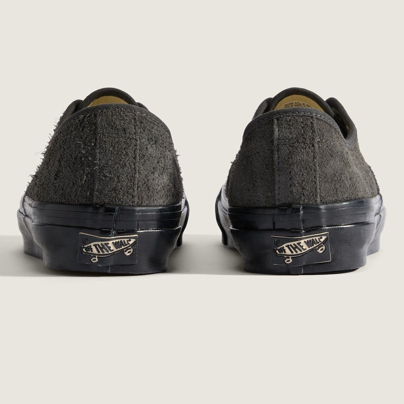 Vans LX Authentic 44 Hairy Sneaker Zwart