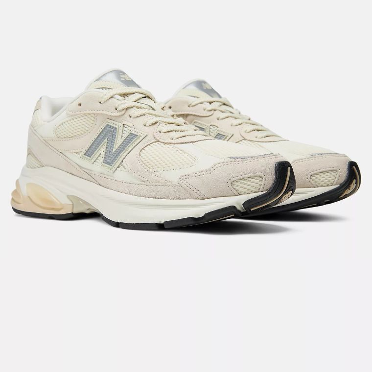 New Balance 2010 Sneaker Off White