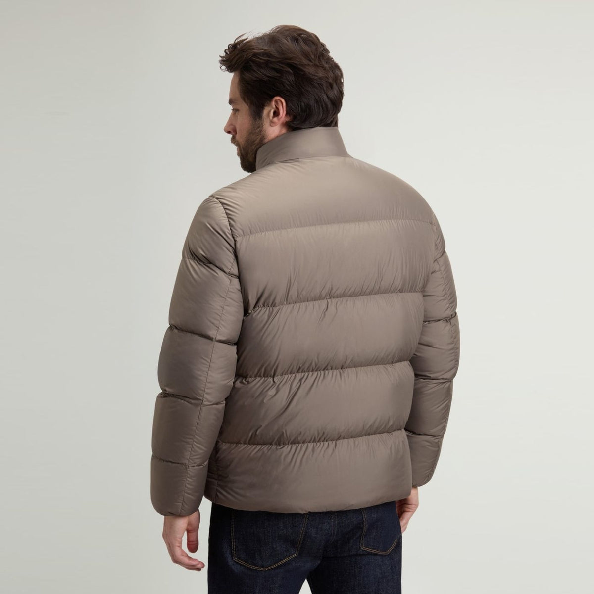 Woolrich Cloud Eagle Puffer Bruin